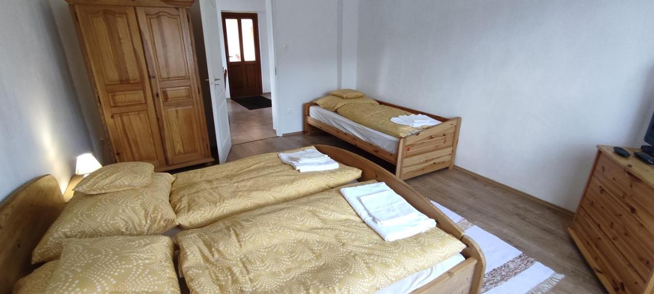 Andrea Vendeghaz Villa Egerszolat Екстериор снимка