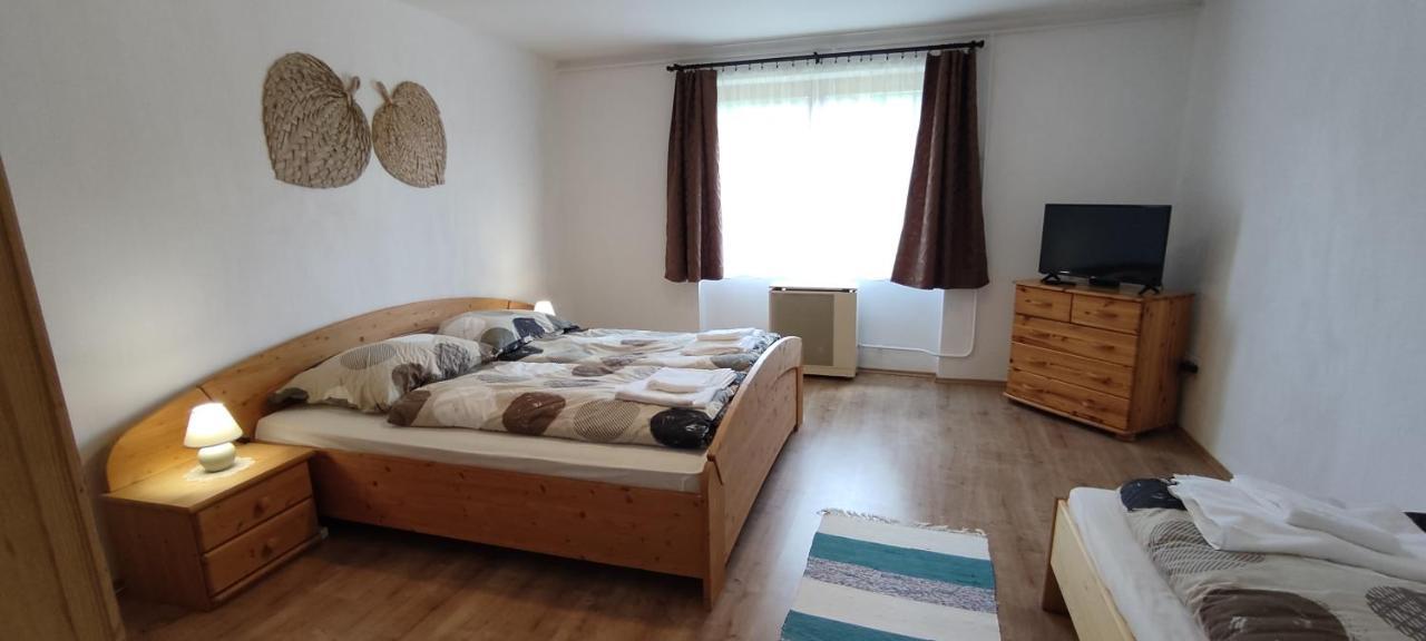 Andrea Vendeghaz Villa Egerszolat Екстериор снимка